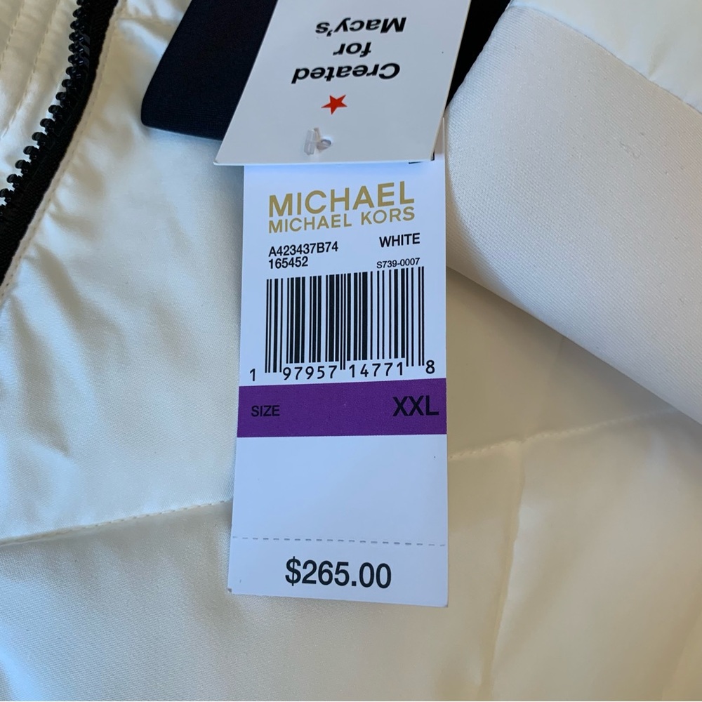 🌷HP🌷❤️🌟Price Drop🌟❤️Michael Kors Snowy White Puffer with Black Faux Fur Trim - Picture 8 of 16